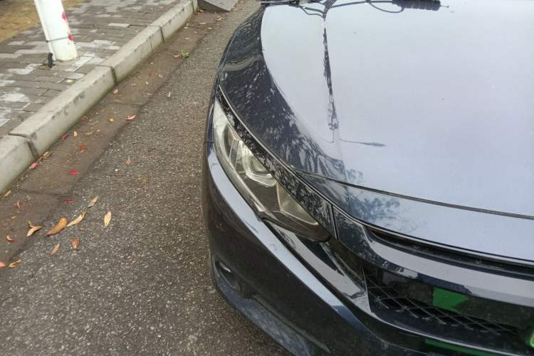 Used Honda Civic 2016 220TURBO CVT Luxury Edition
