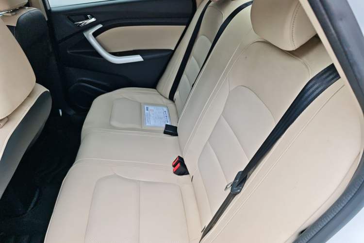 Used Changan Alsvin V7 2015 1.6L Manual Enjoyment Model China V Standard
