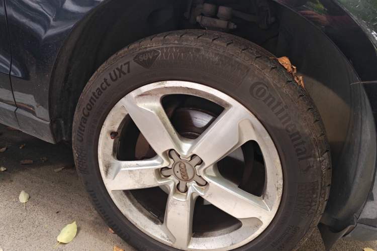 Used Audi Q5 2016 40 TFSI Technology Edition Right Front Wheel Hub