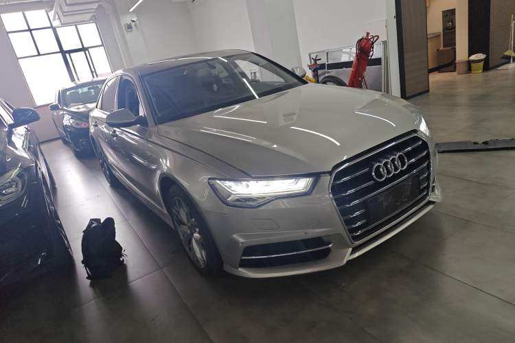 Used Audi A6L 2018 30th Anniversary Edition 35 TFSI Fashion Model
