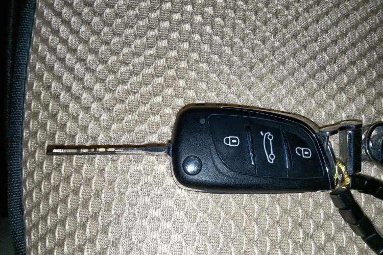 Used Toyota Corolla 2011 1.6L Automatic GL
