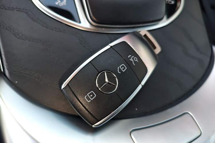 Used Mercedes-Benz GLC Coupe AMG 2020 AMG GLC 43 4MATIC Coupe SUV Vehicle Key
