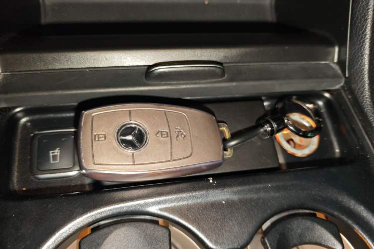 Used Mercedes-Benz GLE Coupe 2015 GLE 320 4MATIC Coupe SUV
