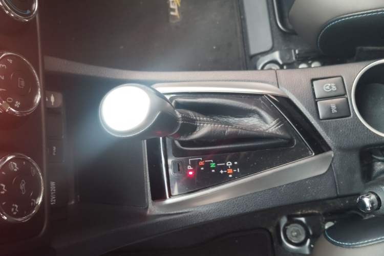 Used Toyota Levin 2018 185T CVT Luxury Edition China V Standard