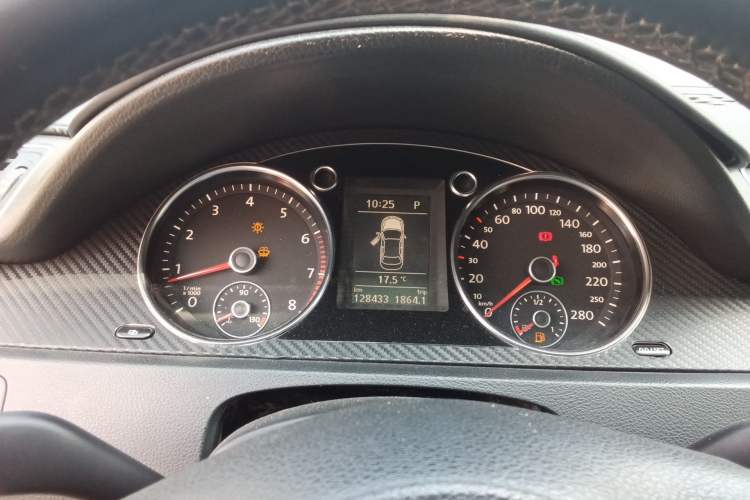 Used Volkswagen FAW-Volkswagen CC 2010 2.0 TSI Luxury Model