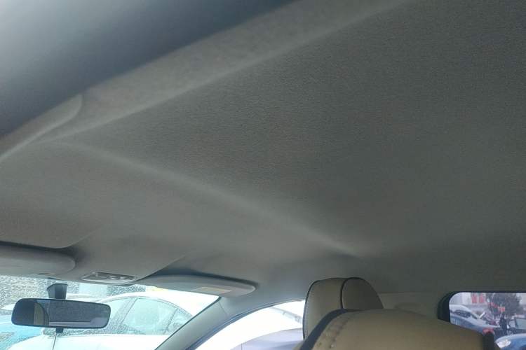 Used Peugeot 301 2014 1.6L Automatic Comfort Edition
