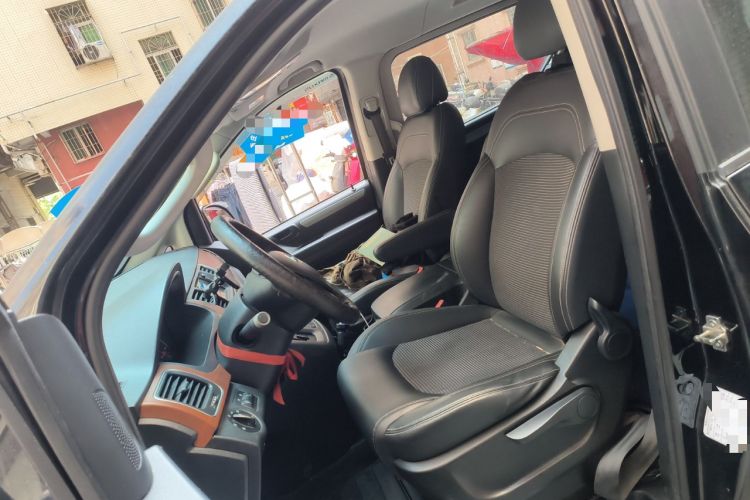 Used SAIC MAXUS G10 2016 2.0T Automatic Elite Edition