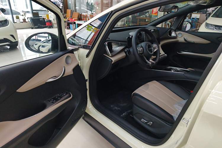 Used BYD Dolphin 2025 420km Free Edition
