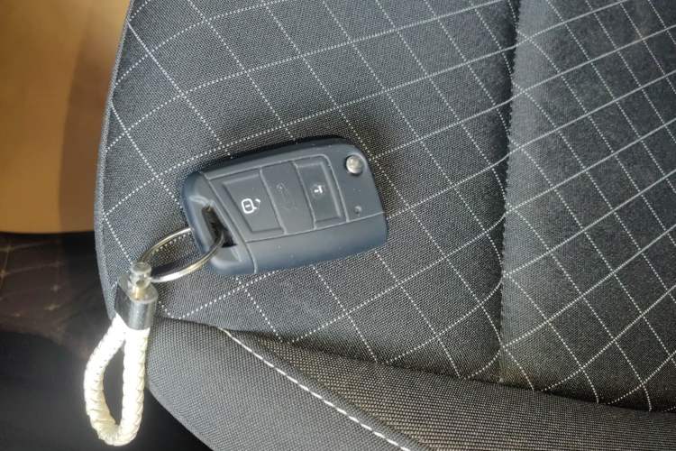 Used Skoda Karoq 2018 TSI230 Standard Edition Vehicle Key