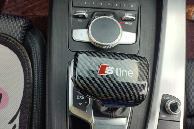 Used Audi A4L 2019 45 TFSI quattro Sport model China VI standard