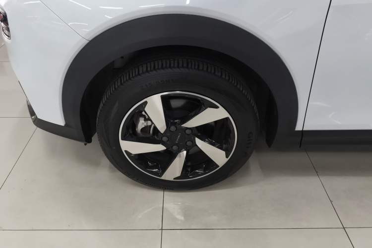 Used Lynk & Co 06 2021 1.5T Shero Pink Special Edition