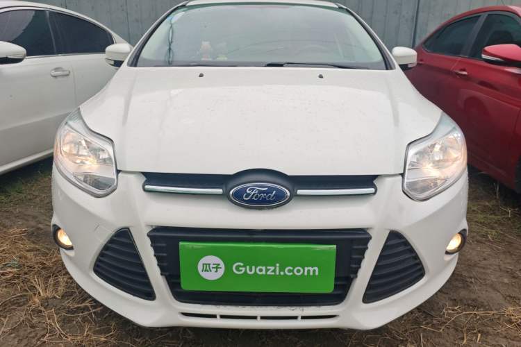 Used Ford Focus 2012 Sedan 1.6L Manual Comfort Model