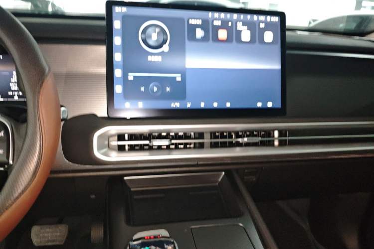 Used BAIC Off-Road BJ30 2024 1.5T Light Wilderness Pro Edition Audio And AC Panel