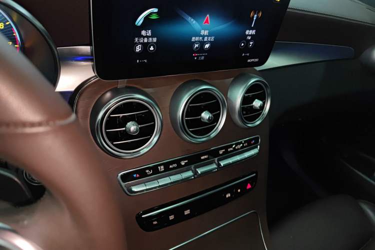 Used Mercedes-Benz GLC 2020 GLC 260 L 4MATIC Luxury Model
