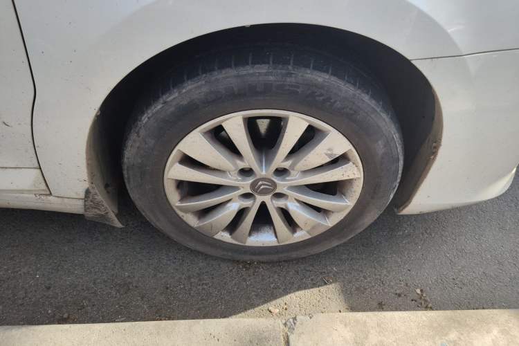 Used Citroen C-Quatre 2016 Classic Sedan 1.6L Automatic Prestige Model Right Front Wheel Hub