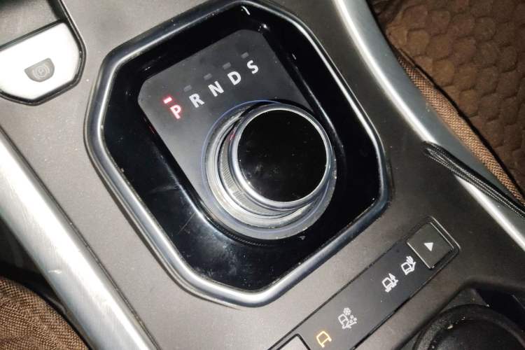 Used Land Rover Range Rover Evoque 2015 2.0T Five-Door Fashion Edition
