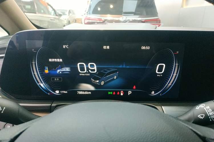 Used Buick GL8 2021 ES Land Cruiser 653T Luxury Edition