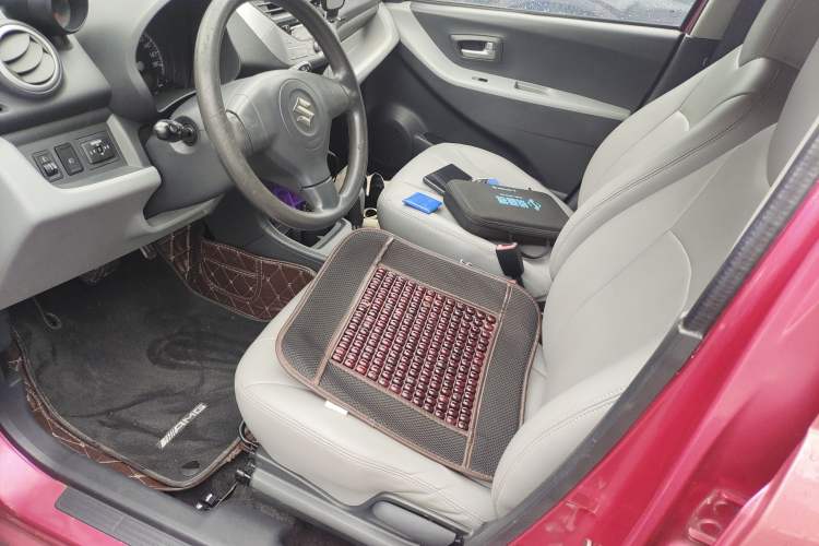 Used Suzuki Alto 2013 1.0L Automatic Luxury Model