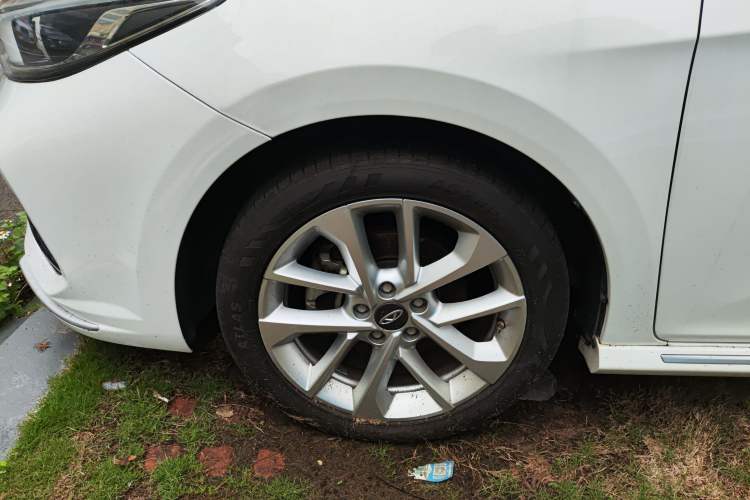 Used Chery Arrizo GX 2018 1.5T CVT Dynamic Color Version China V Standard Exterior 4