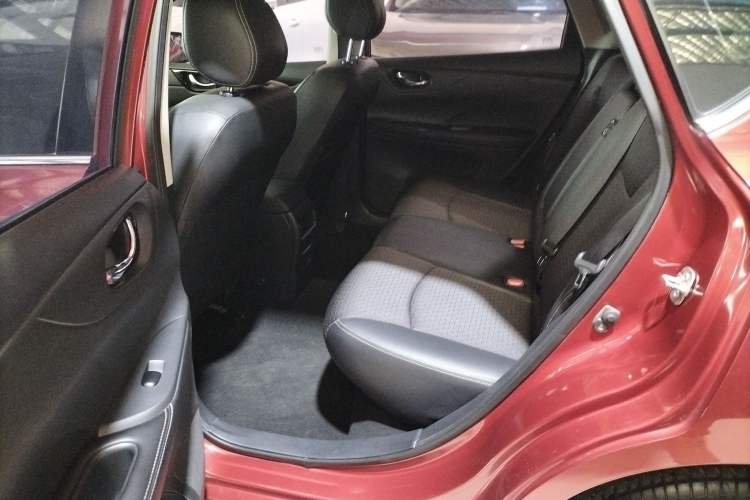 Used Nissan Tiida 2019 1.6L CVT Smart Drive Version China VI Standard