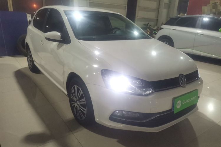 Used Volkswagen Polo 2016 1.6L Automatic Comfort Model
