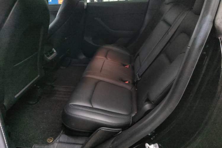 Used Tesla Model Y 2022 Rear-Wheel-Drive Version
