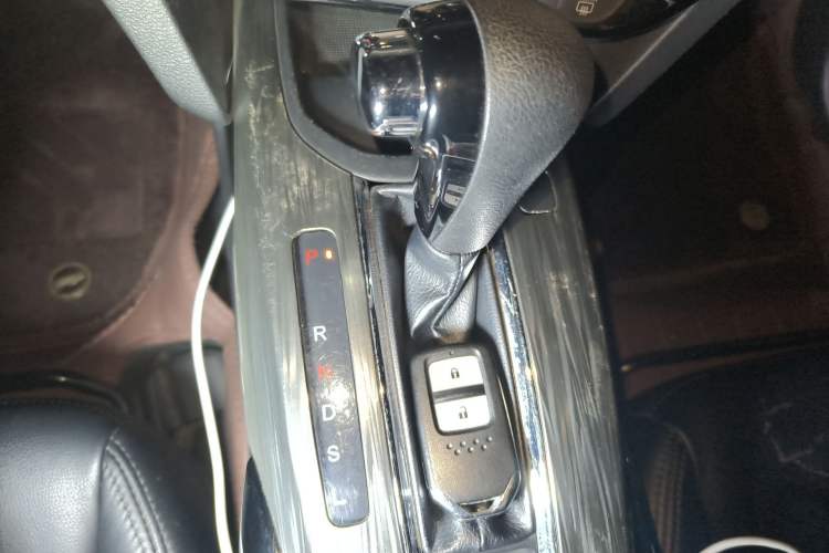 Used Honda XR-V 2017 1.8L EXi CVT Comfort Version
