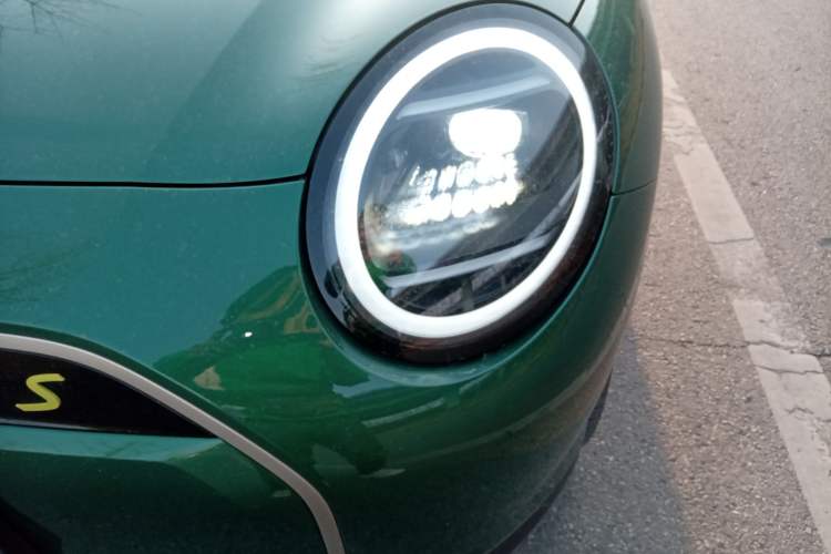 Used MINI Electric MINI COOPER 2024 452km COOPER SE Artist
