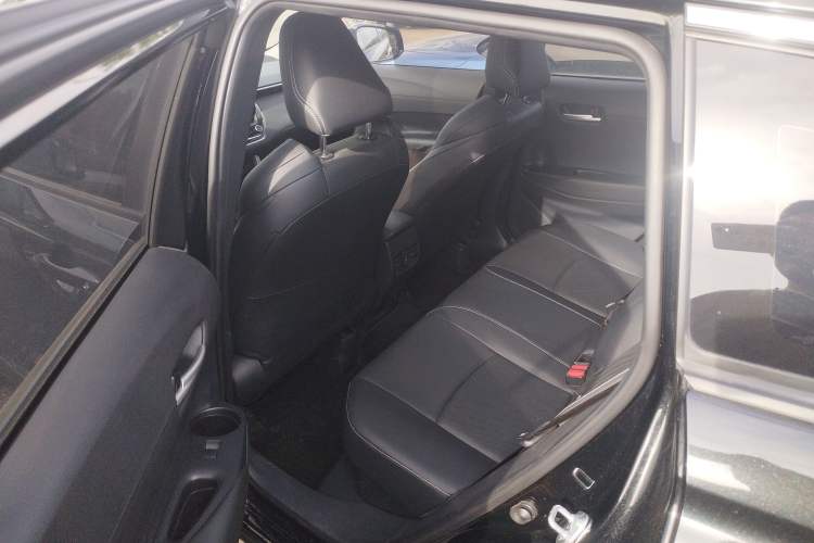 Used Toyota FRONTLANDER 2024 2.0L Smart Electric Hybrid Dual-Engine Luxury Edition
