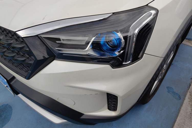 Used Venucia T60 2020 1.6L CVT Smart Drive Version China VI Standard Left Front Headlight