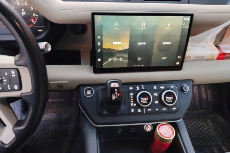 Used Land Rover Defender 2022 90 3.0T P400 XS Audio And AC Panel