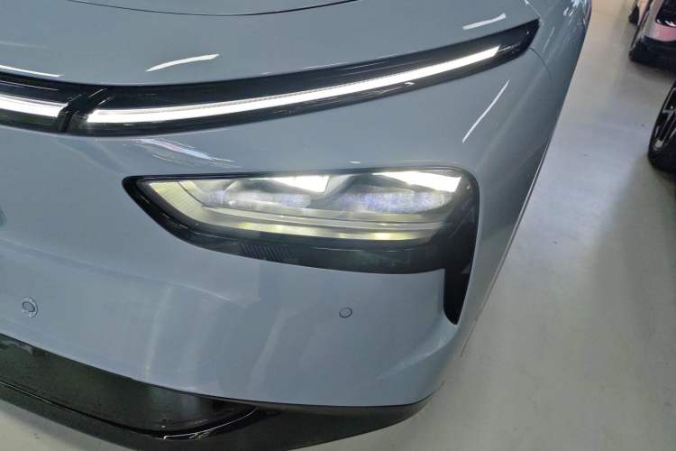 Used XPeng G7 2025 Model—702 Ultra Long Range Left Front Headlight