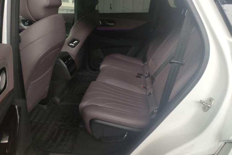 Used Chery Tiggo 9 2025 2.0T Automatic Two-Wheel Drive Luxury Edition 5 Seats
