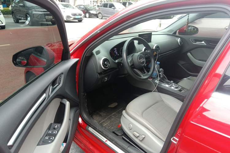 Used Audi A3 2019 Sportback 35 TFSI Fashion Edition China VI Emission Standard