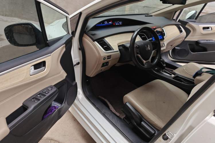 Used Honda Jade 2014 1.8L Automatic Comfort Elite Version 5 Seats