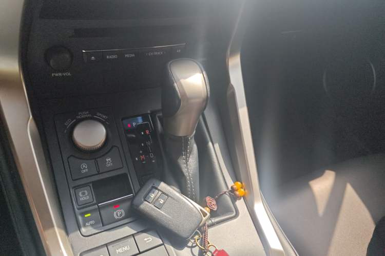 Used Lexus NX 2015 200T All-Wheel-Drive Fēngshàng Edition