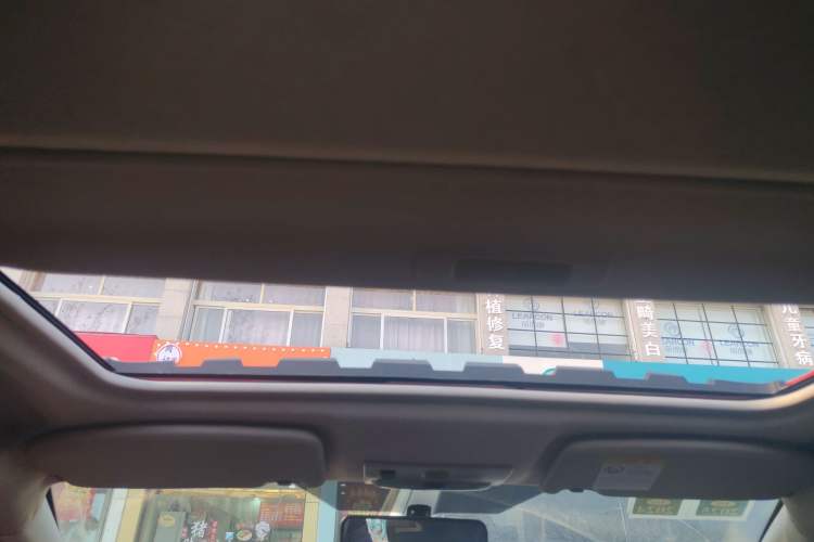 Used Ford Focus 2011 Sedan 1.8L Manual Comfort Model
