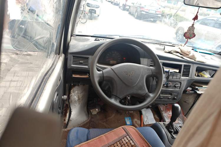 Used Wuling Zhiguang 2010 1.0L Liye Edition