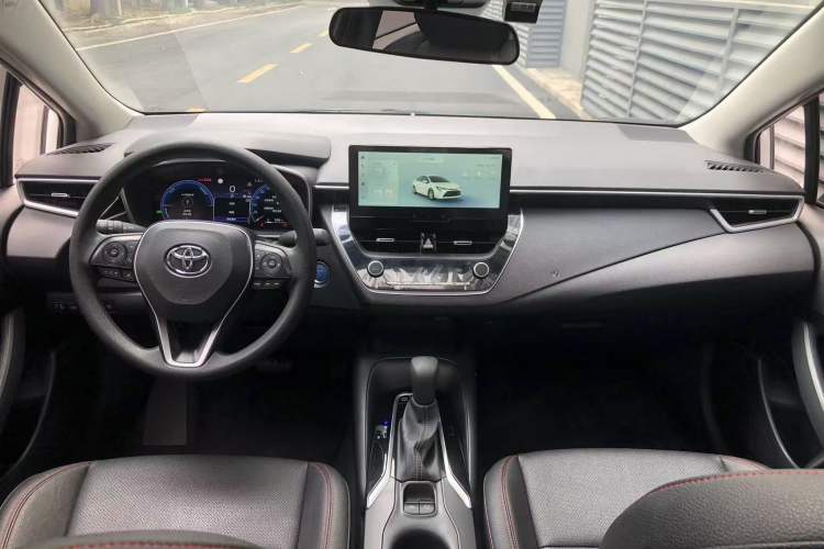 Used Toyota Levin 2023 Smart Electric Hybrid Dual-Engine 1.8L Luxury Edition Center Console