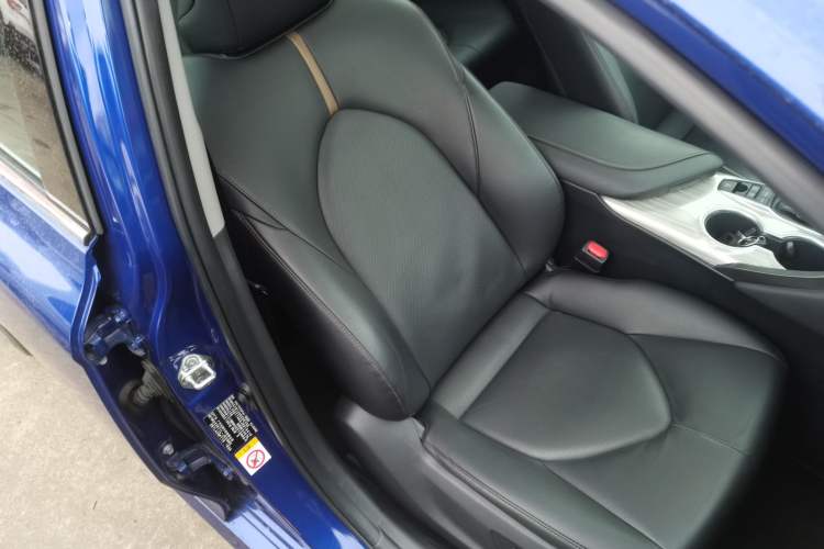 Used Toyota Camry 2018 Dual-Engine 2.5 HG Luxury Edition