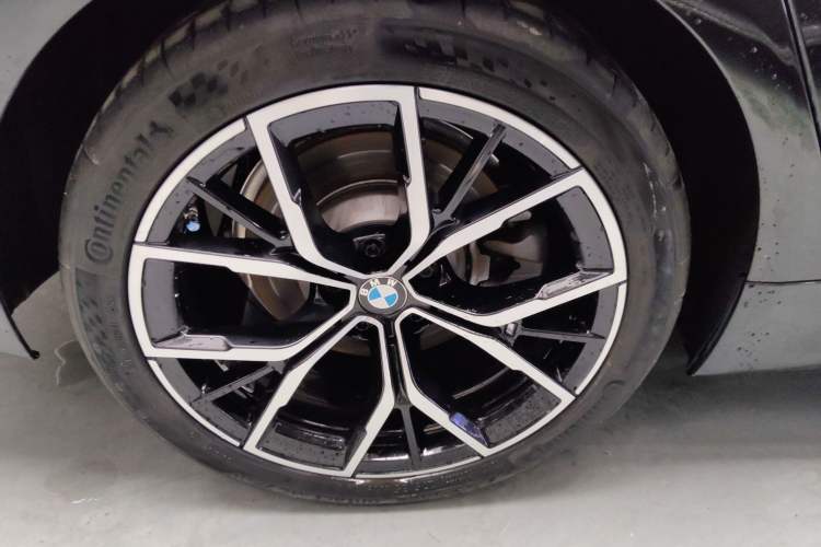 Used BMW 5 Series 2023 530Li Luxury Edition M Sport Package
