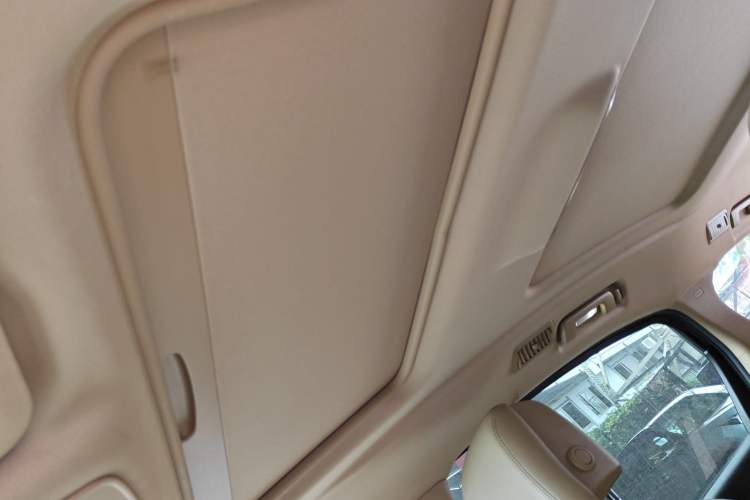 Used Buick GL8 2021 ES Land Cruiser 653T Luxury Edition