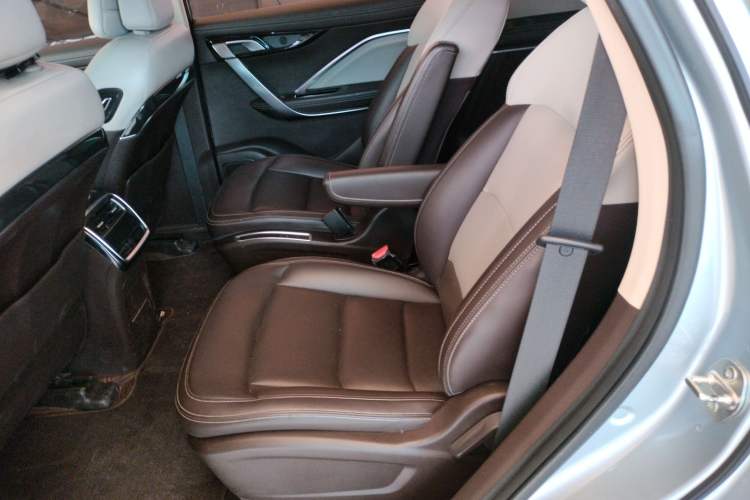 Used Geely Auto Jiajie 2019 1.5TD MHEV DCT Luxury Edition
