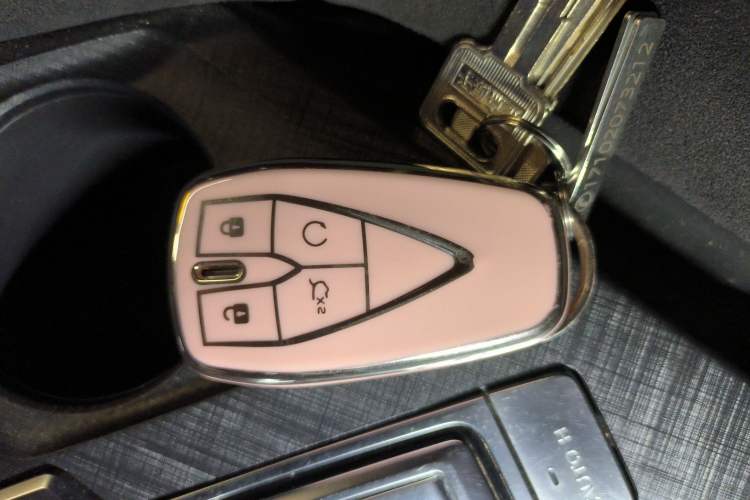 Used Changan UNI-V 2022 1.5T Sport Edition