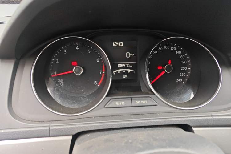 Used Volkswagen Lavida 2017 1.6L Manual Comfort Edition