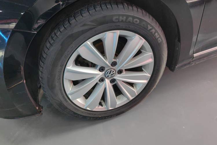 Used Volkswagen Passat 2019 330TSI Elite Edition China VI
