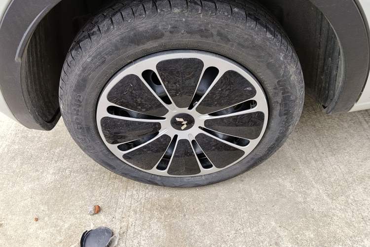 Used Wuling Bingo 2023 203km Light Edition Exterior 5