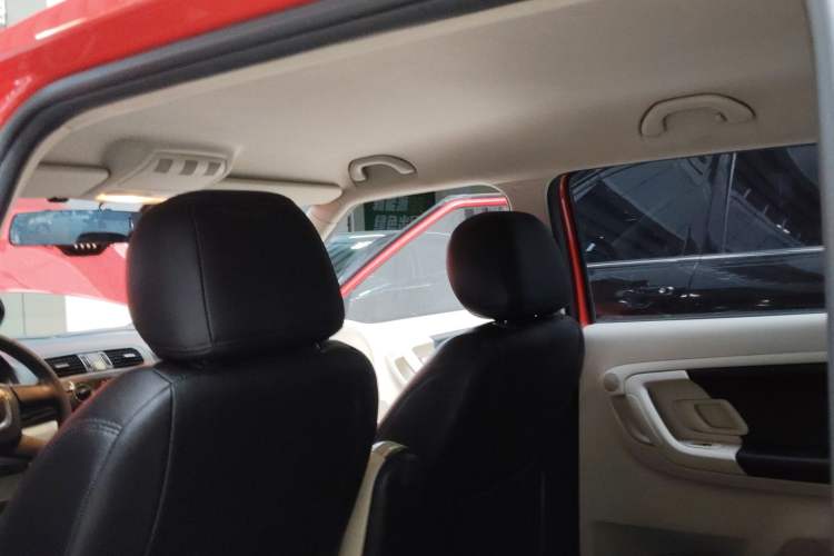 Used Skoda Fabia 2012 1.4L Automatic Crystal Edition Headliner