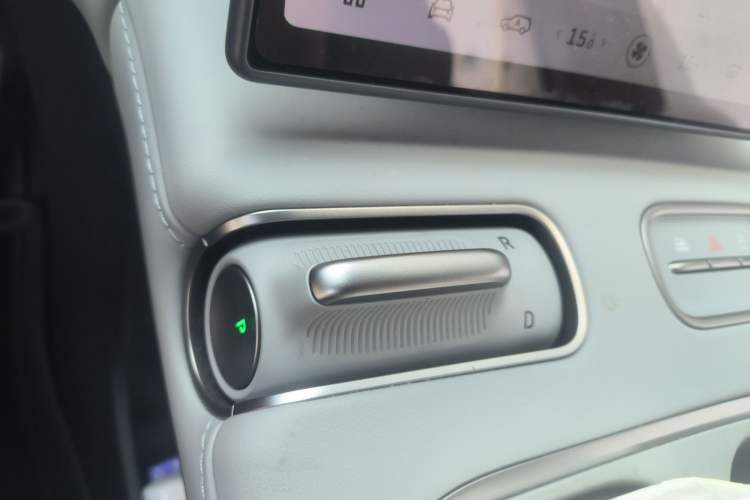 Used Nio ES6 2024 75 kWh
