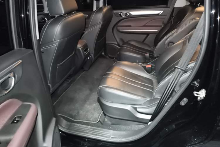 Used GAC Trumpchi M6 2023 PRO 270T DCT Luxury Edition Left Rear Seat